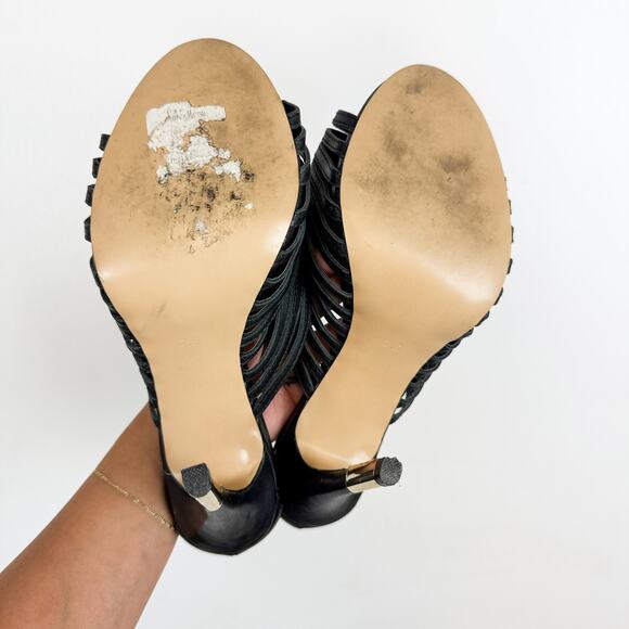 Neiman Marcus Leather T-Strap Sandals Heel Black Open Toe - Size 7.5 - Picture 8 of 10